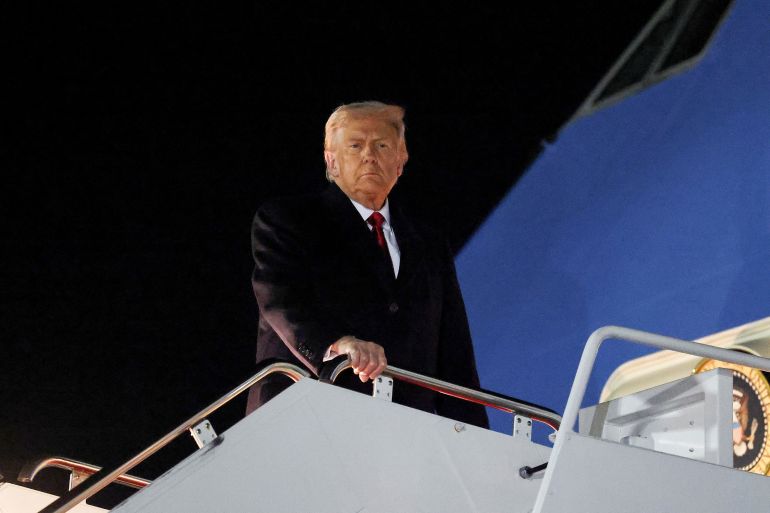 2025-10-25T031536Z_754638263_RC2RIHA3AISU_RTRMADP_3_USA-TRUMP-ASIA-1761439031