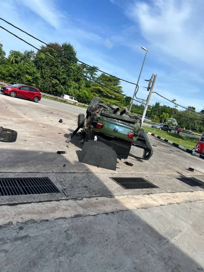 20251018-my-23-Car-Accident-02