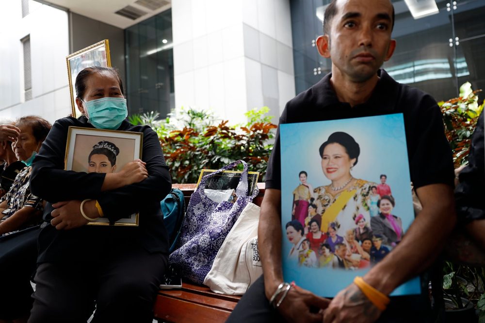 20251025-my-10-Thailand_Queen_Mother_Obit-12480275