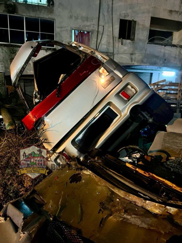 20251026-my-22-Car-Accident-BP251026SCYA04X