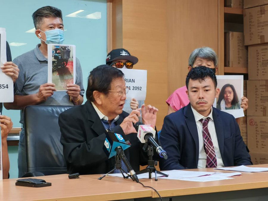 4a336f78cc83cec66b818594111d1ffa