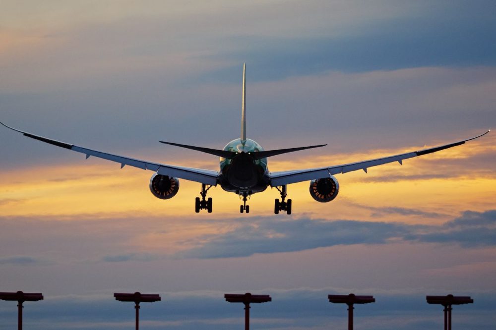 S1-MO331_BOEING_M_20211026122255