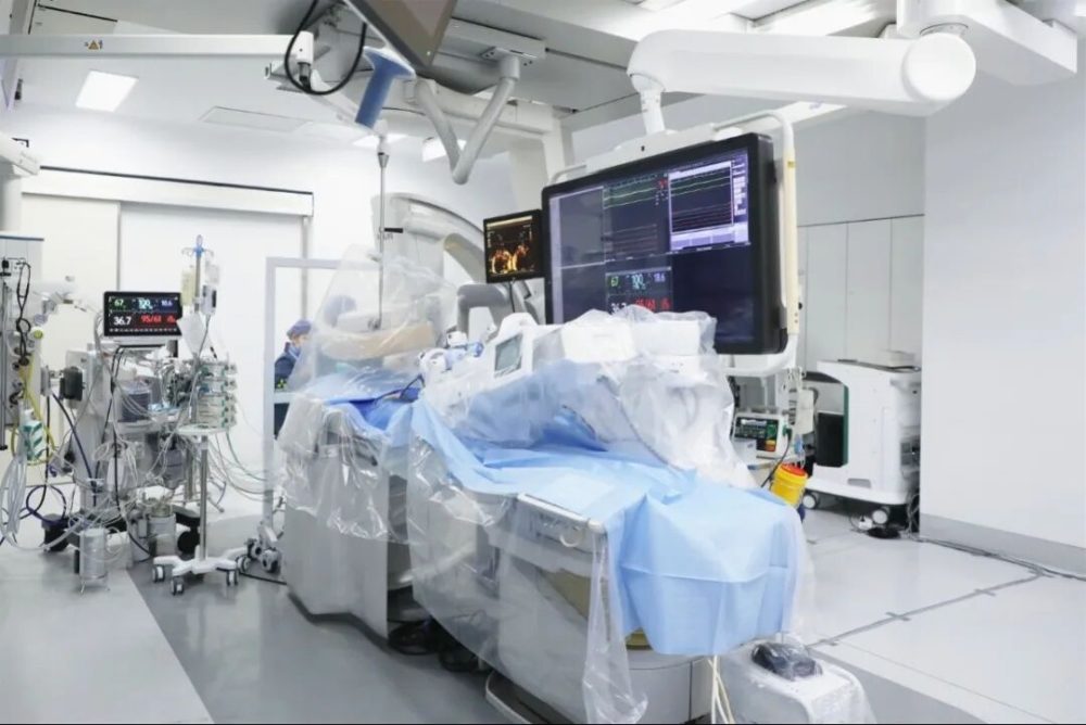 eb650200-93d2-49a8-81a7-a69672146c30