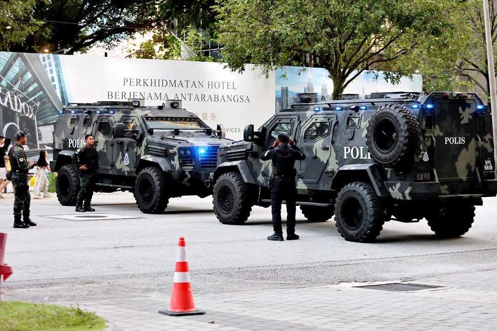 ¦u¯S®Ô´¶¤J¦íªº°s©±¡CÄá¼v¡G¶À¦w°·/°OªÌ¡G³¯°¶Û