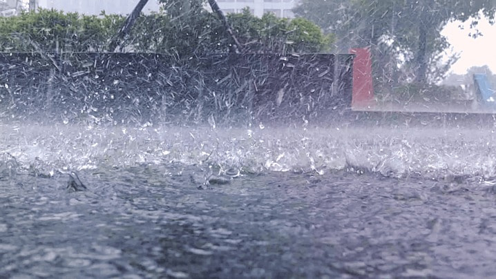 pngtree-urban-thunderstorm-image_790520