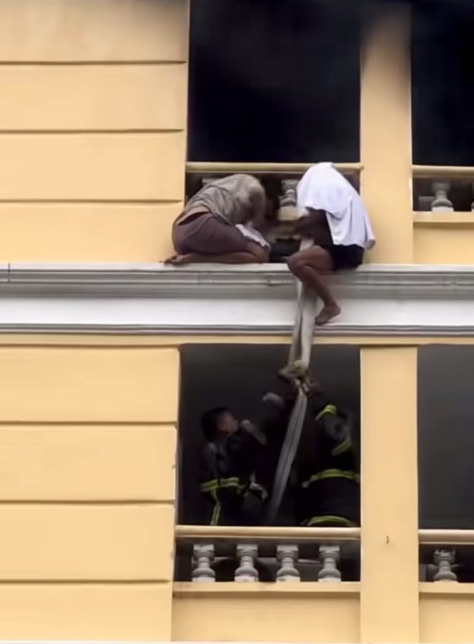 屏幕截图 2025-10-29 185757