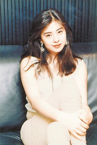 02cbd00cdb4734a59b74391a4370ee3c6f5f7db319ee8-V0GK9f_fw658