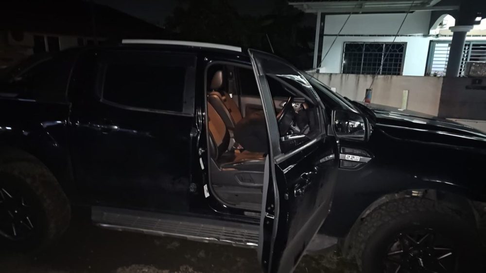 0a6bdc2f-9d22-4654-bee9-f02d03a4c6be