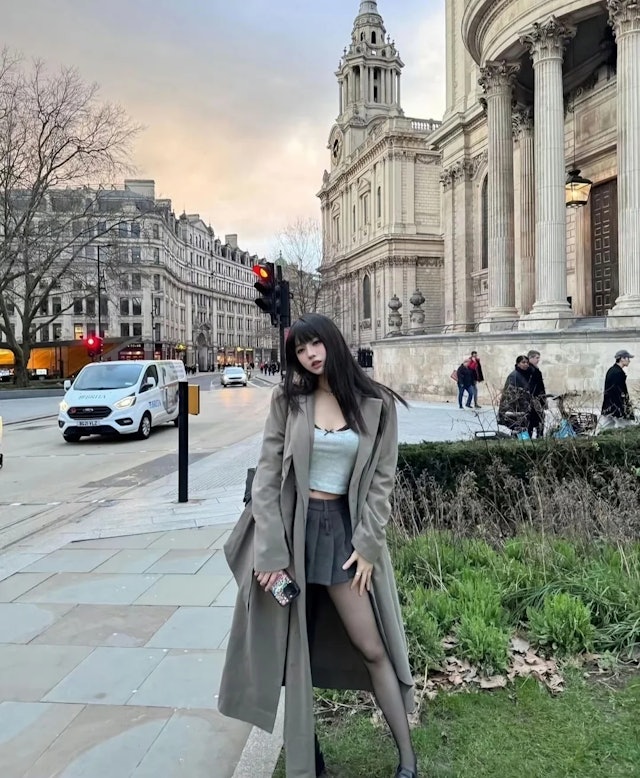 1070338029152899072312854