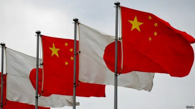 150406062257_china_japan_flags_624x351_getty.jpg