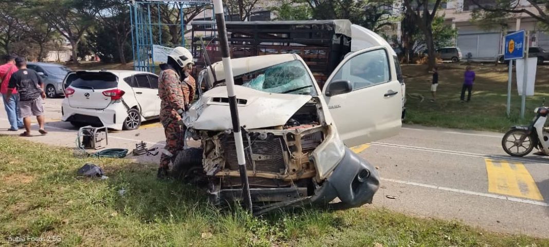 20251108-my-14-car-accident-mr251108lbkd06x