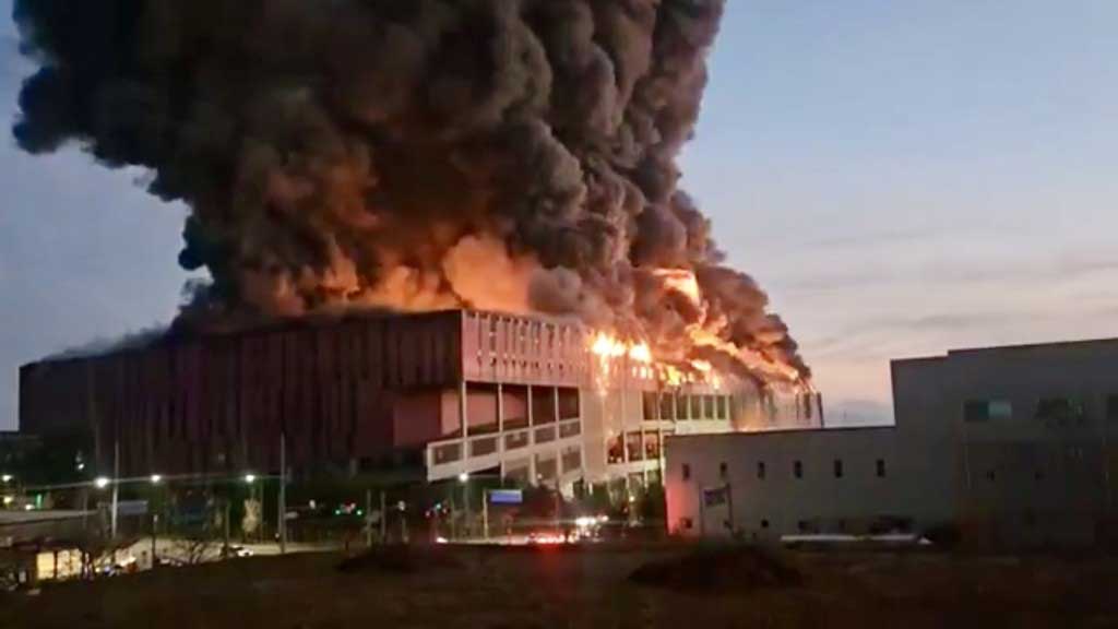 20251116CPKK35c_SOUTH_KOREA_FIRE_03