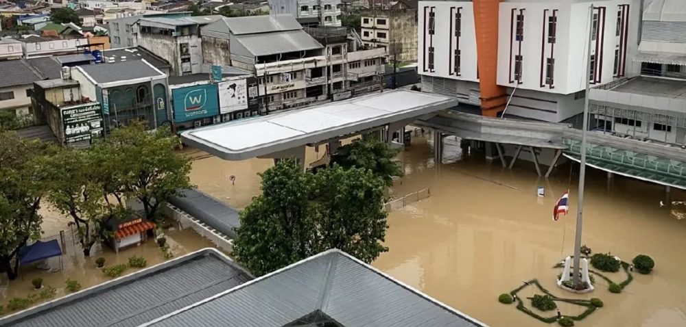 20251125-Chinapress-100-1