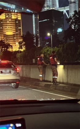 251118CMKfb87b-CR251117LYCZ01_kereta_jatuh-Sungai-260x418