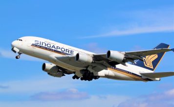 乘客惊传猝死客机上 医生:我们尽力了