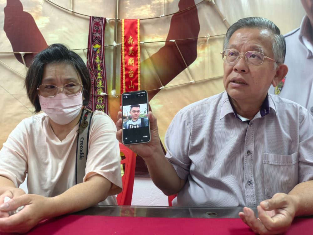 429ce475-8a73-4b55-80c3-a42b339eac1e