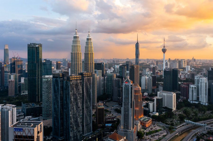 483cf690dfa9732f41ead66fbcf56888