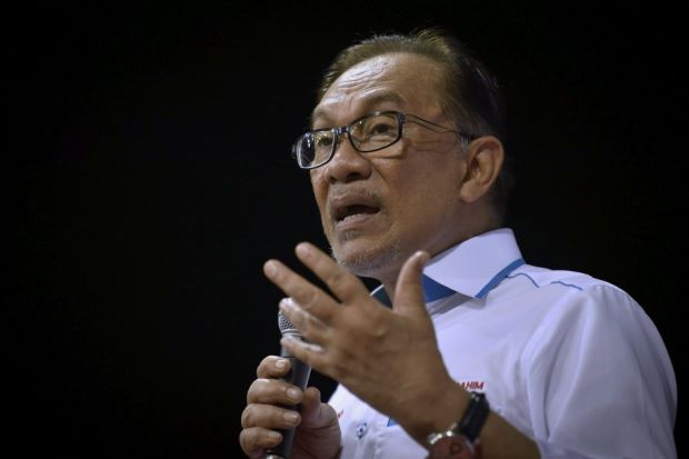 Anwar_021018_Bernama