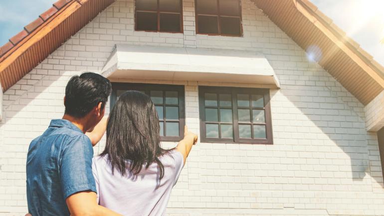 CH_Foreigner-Buying-Property-In-Malaysia-MM2H-vs-PR-Which-Is-Better-Main