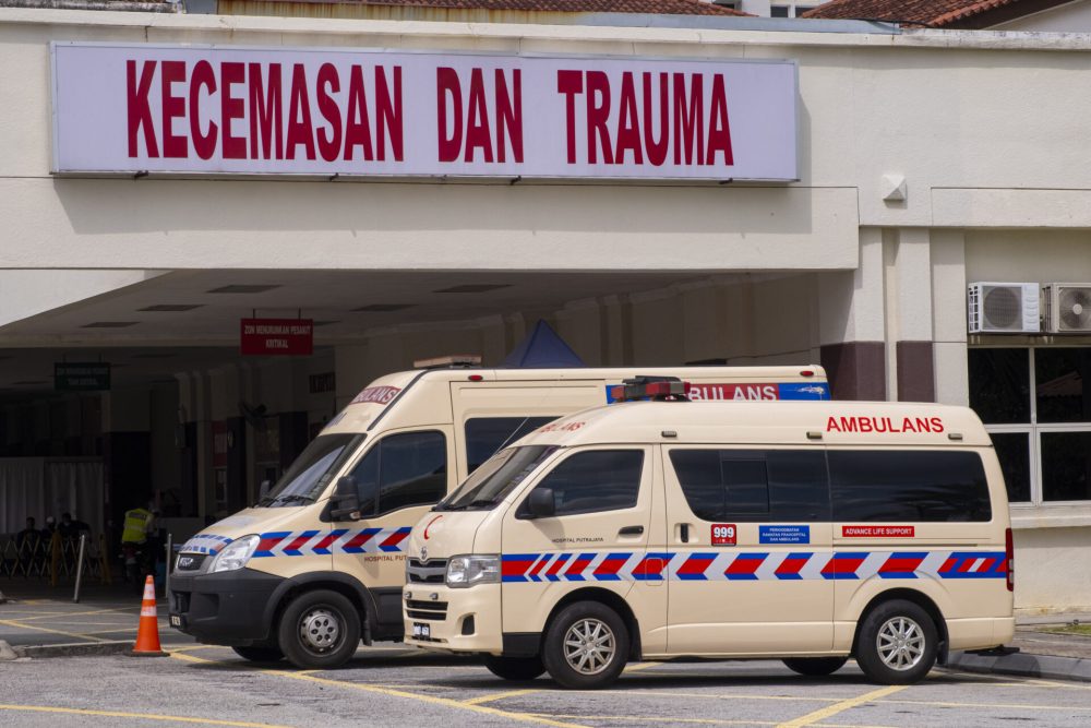 Hospital-Kecemasan-Ambulan-1-1920x1280-1