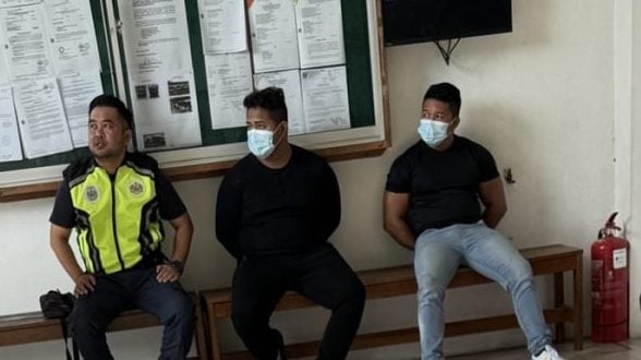 bi251106j0616118915-20251106164805-aspect-ratio-1600-900