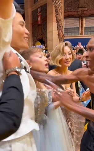 e3808ae9ad94e6b395e59d8fe5a5b3e5b7ab2e3808be696b0e58aa0e59da1e58a9ee9a696e698a0-e889bee88e89e5ae89e5a89ce6a0bce585b0e5beb7e981ade794b7