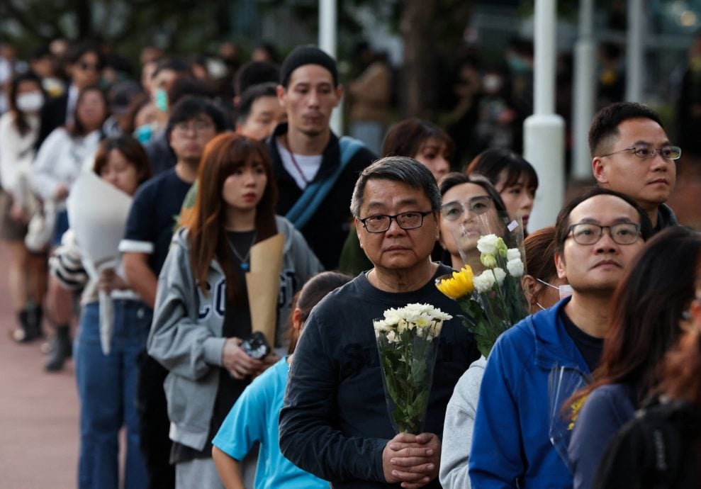 e585ace585ace3808ce68fa1e8baabe58886e8af81e68aabe6b9bfe8a2abe3808de891ace8baabe5ae8fe7a68fe88b91e38080e5aab3e5a687e6b3a3e4bb96e2809c