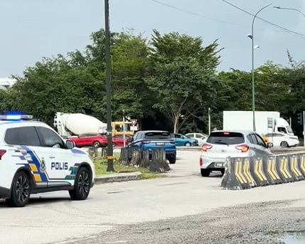 e8a786e9a2912e8bda6e5908ce59cb0e782b9e58588e5908ee2809ce587bae58c85e2809d-e8bf9de8a784ue8bdace8a2abe8ada6e8bda6e78eb0e59cbae694b6