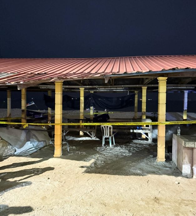 efbc88e58fa4e59f8ee78988efbc89e794b7e5ad90e6988fe8bfb7e4b88de98692efbc8ce5908ee8a2abe8af81e5ae9ee8baabe4baa1