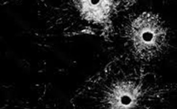 住家遭扫射5弹孔 4弹壳现场惊悚