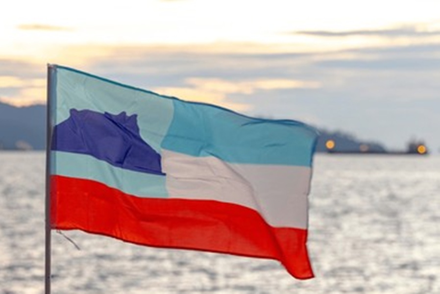 sabah-flag-malaysian-jetty-background-260nw-2499019181