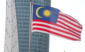 揭弊者被告,权力者无恙 政治最丑陋的时刻