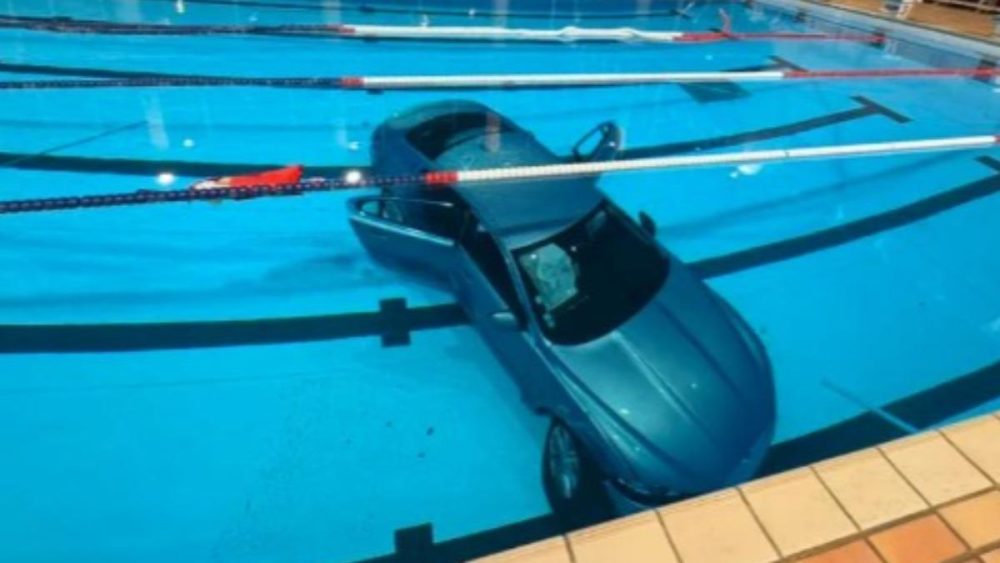 20251213130049-ca4d4f19