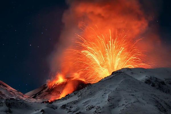 251230CMKfb56c-Etna-Explosion