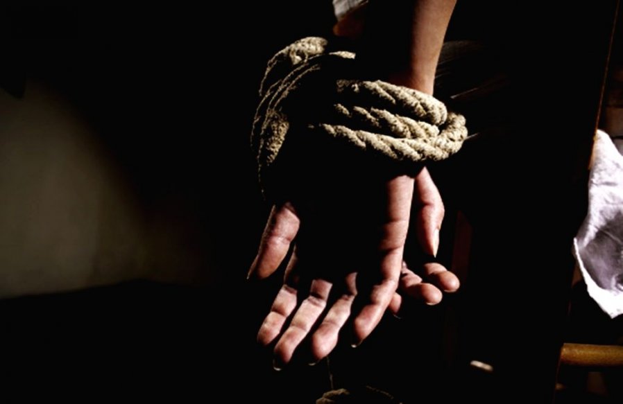 3c0686f34ecb80409f17d5f1884a1138