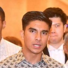 终极上诉两日无判决 赛沙迪妈妈当场落泪