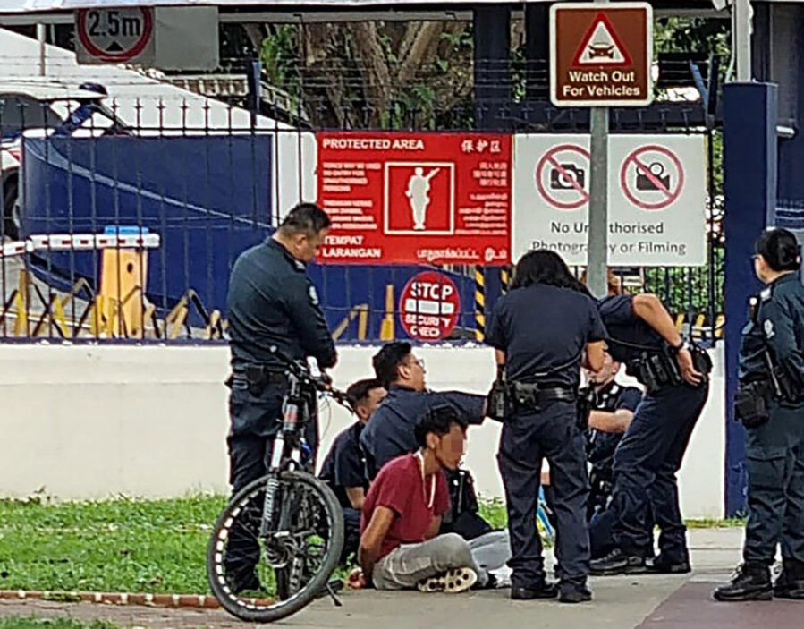 45fb824b3632a91d3666f8ff688a9cfc