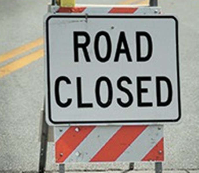 77568blscourierheraldRoad-Closed