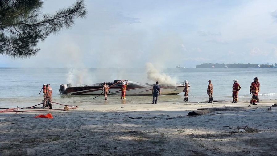 806ca30de58b44d57f49c7ba1567b586