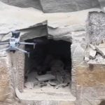 惊见手指与头颅 男子飞无人机意外拍到「干尸」