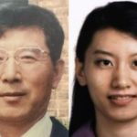 天花板渗血事件 3亲属带骨灰回乡安葬