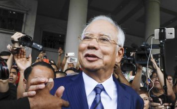 再多发展贡献 也不能成为贪污挡箭牌