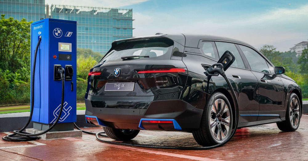 BMW-Malaysia-Auto-Bavaria-Ara-Damansara-DC-fast-charging-station-2-e1639622229100