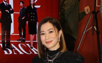 佘诗曼透视战衣抢镜 现身《新闻女王2》终极放映夜