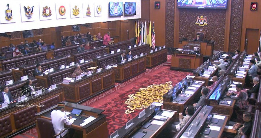 b5c9d8f90695f380bdce2c63b5afe829