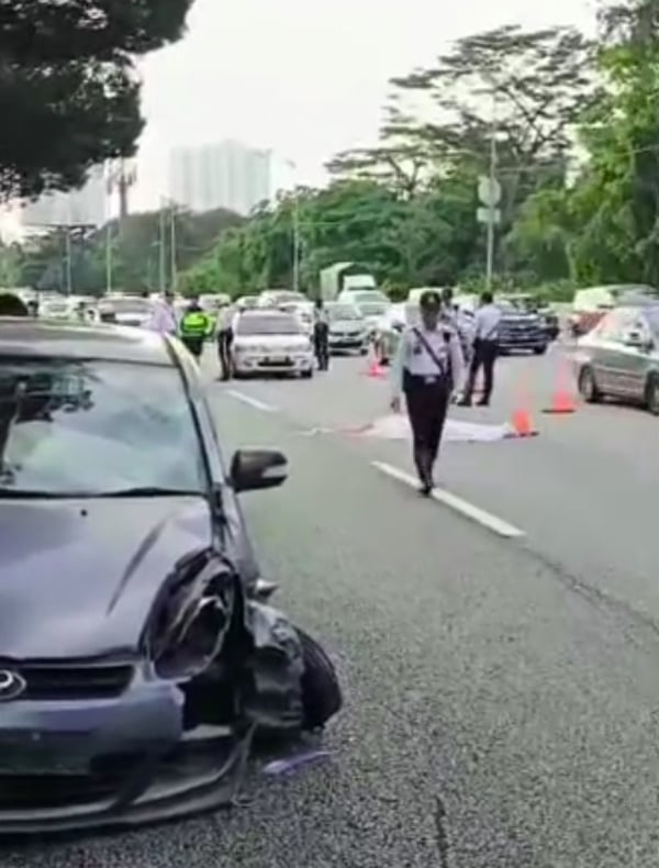 cr251214NLCd01-150952