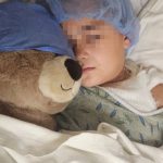 睡觉翻身项链卡插座 8岁童遭恐怖电击