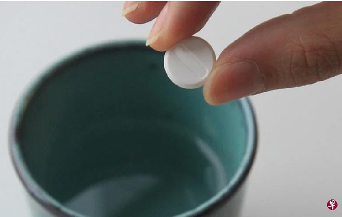 efbc88e5b7b2e7adbee58f91efbc89e69f94efbc9ae78baee59f8ee4ba8ce4b889e4ba8befbc9ae68082e681bf8e5b281e7bba7e5a5b3e5afb9e4bab2e6af8de4b88b