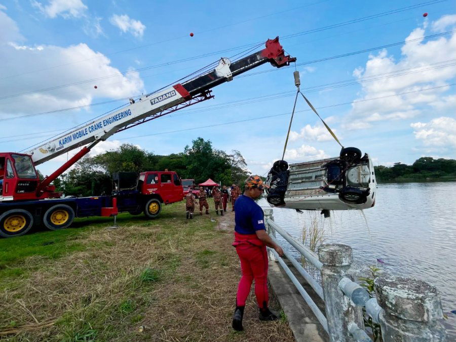 f9eca2185c096f84c1dad14cc1084456