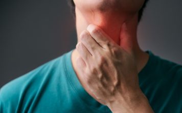 男子喉咙痛看医生 竟是确诊4种癌症